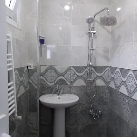 Gunes * Provincia di Istanbul